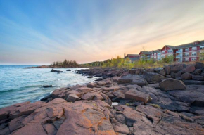 Гостиница Cove Point Lodge  Силвер-Бей